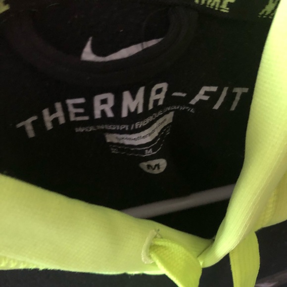 Men’s Nike Hoodie - Picture 3 of 3